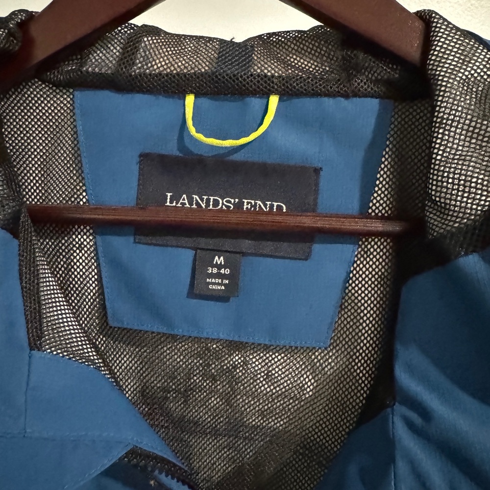 LANDS END Waterproof Squall Rain Coat M Blue Mesh Lining Jacket - Picture 8 of 13